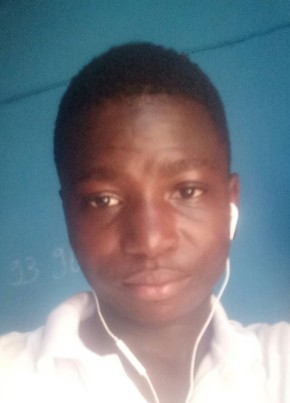 Eric, 19, République Togolaise, Lomé
