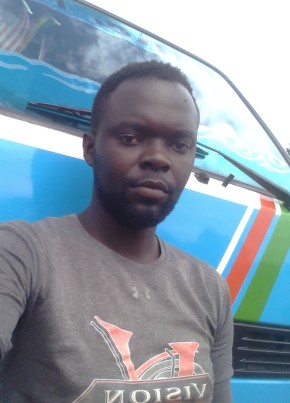 Nyombi godfrey из Kampala 29 лет