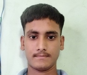 Pawan Yadav, 18 лет, Lucknow