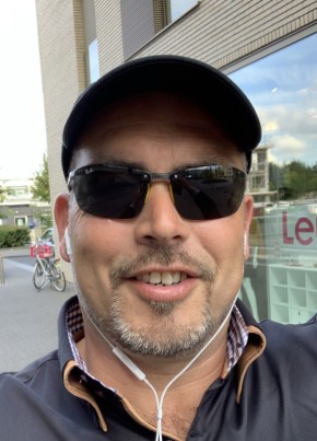 Martin, 46, Koninkrijk der Nederlanden, Maassluis