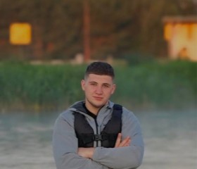 Daniel, 21, El Alamein