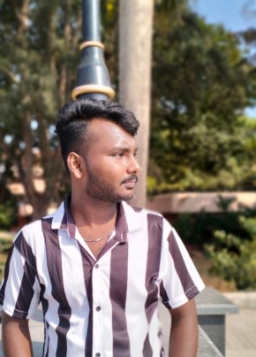 Abhik Bagal, 25, India, Panjim