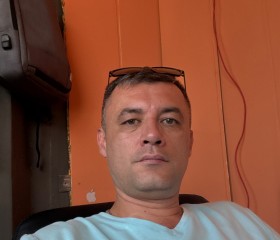 Ford Tim, 40, Washington D.C.