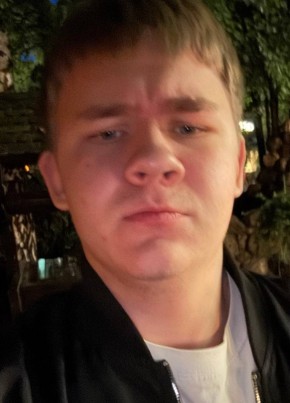 Даниил из Долгопрудныя 18 лет