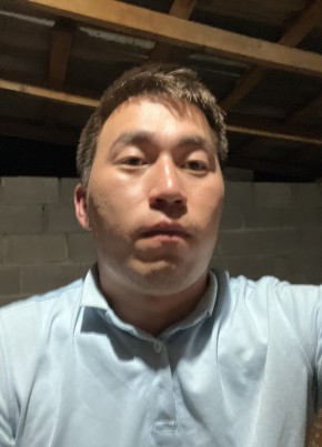 Муса из Namangan 24 года