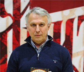 Konstantin, 61, Saint Petersburg