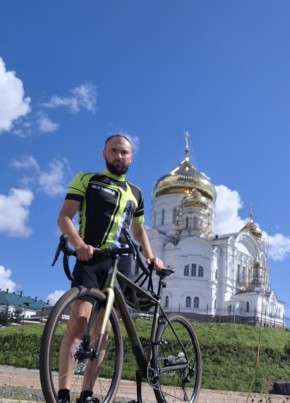 Евгений
