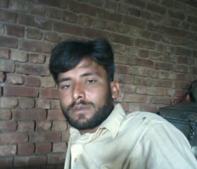 Murtaza, 35, Okara