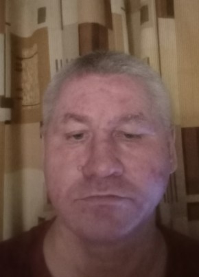 Александр из Яренска 54 года