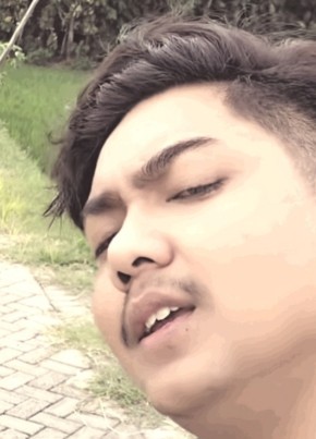 Aby Birawa, 34, Indonesia, Comal