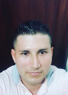Chepriel, 31, República del Ecuador, Guayaquil