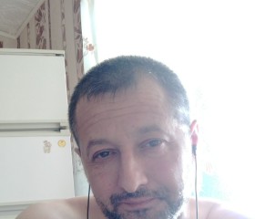 Андрей, 44 года, Небуг