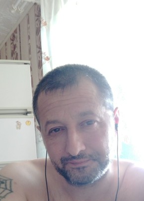 Андрей, 44, Россия, Небуг