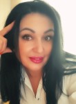 Valentina, 40, Omsk