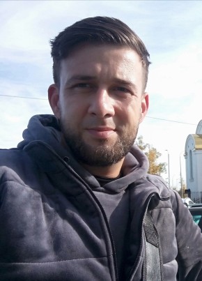 Aleksandr, 35, Russia, Pyt-Yakh