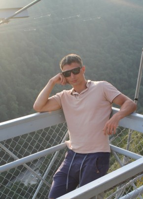 sergey, 34, Russia, Saint Petersburg