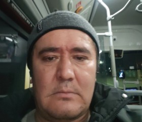 Salokhiddin, 41, Tashkent