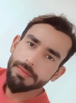 Mehrban, 25, Abu Dhabi