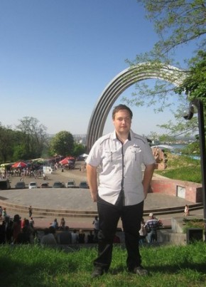 Vlad, 31, Ukraine, Kiev