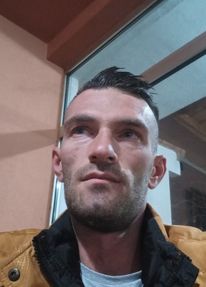 Bujo, 34, Република Македонија, Скопје