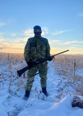 Владислав, 25, Россия, Пограничный