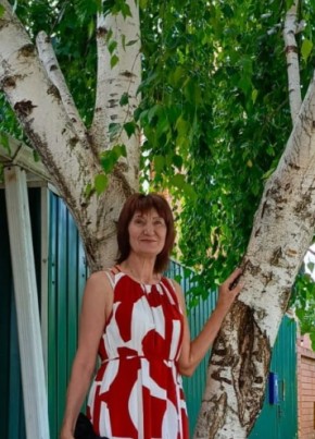 Elena, 61, Russia, Moscow