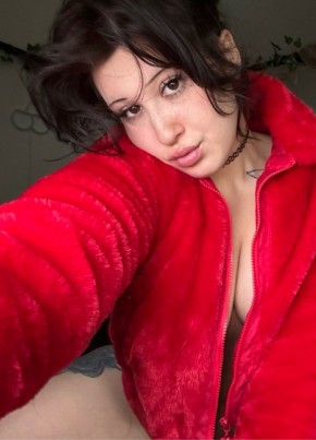 Pam из Portland (State of Oregon) 23 года
