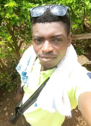 GISLAIN DE FASHI, 23, Republic of Cameroon, Limbe