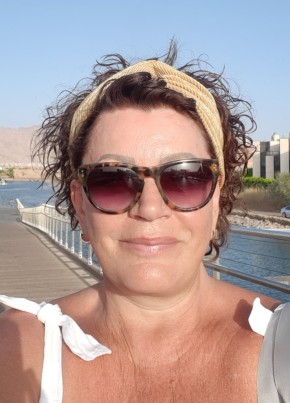 Ira Grenkova, 60, מדינת ישראל, חיפה