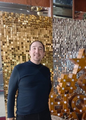 Анатолий из Энгельса 42 года
