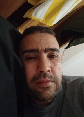 Jamal, 41, Estado Español, La Villa y Corte de Madrid