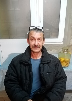 Вовчик, 57, Россия, Севастополь
