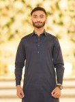King, 18, Muzaffarabad