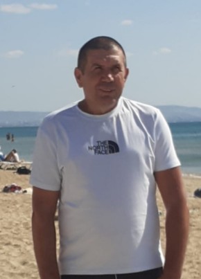 Лев из Георгиевска 46 лет