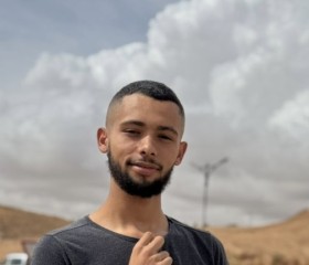 Mohamed, 20, Djelfa