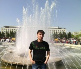 Андрей, 33 года, Ishtykhan