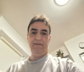 Minos, 52, Liege