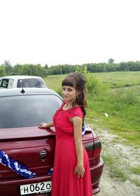Алина, 27, Россия, Щигры