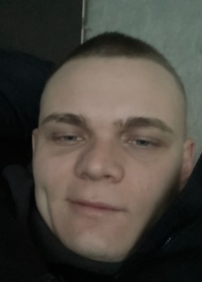Олег из Анапы 24 года