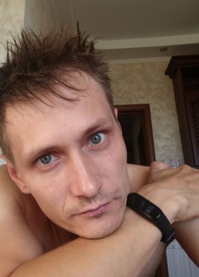 Валентин, 38, Россия, Курск