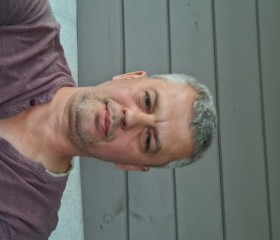 Petr, 46, Saint Petersburg