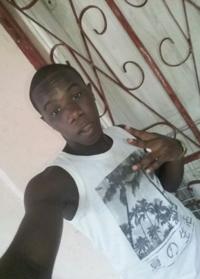 Junior , 24, République Gabonaise, Libreville