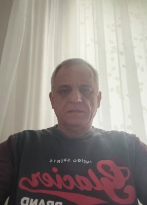 Владислав из Костомукши 47 лет