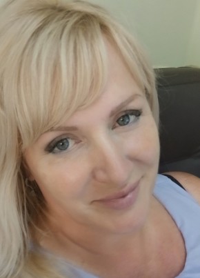 Elena, 52, Russia, Simferopol