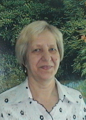 Елена, 65, Россия, Березовский