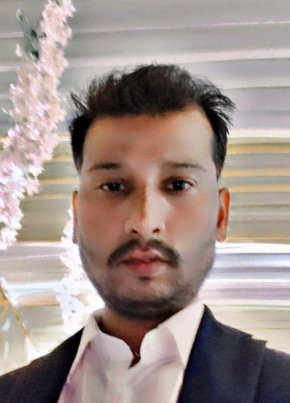 Rohit из Firozabad 26 лет