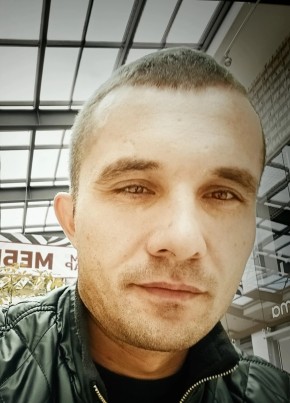 Максим, 38, Россия, Чапаевск