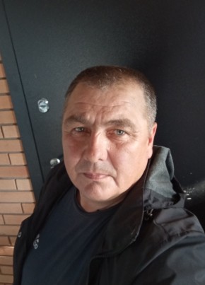 Дмитрий из Ижевска 48 лет