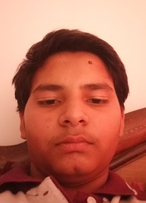 Bobby, 18, India, Bhilai