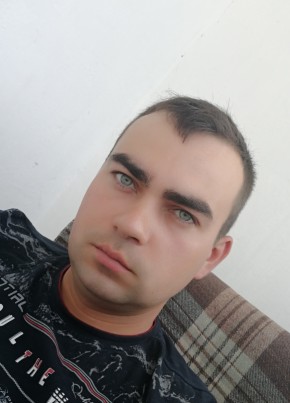 Олег, 33, Россия, Дегтярск